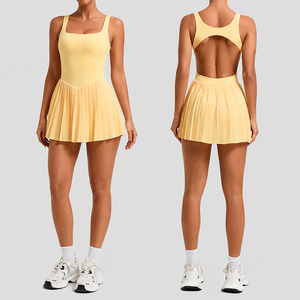 Vestido de tenis plisado para mujer con pantalones cortos y bolsillo, espalda abierta, vestido deportivo con soporte para bádminton, pickleball y golf - Product Image 1