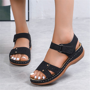 รองเท้าแตะส้นเตารีดแบบสั้นสำหรับผู้หญิง ขายดี คุณภาพดี น้ำหนักเบา กันลื่น ระบายอากาศได้ดี เหมาะสำหรับฤดูร้อน ใส่เที่ยวข้างนอก - Product Image 3