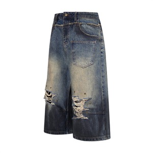 Shorts en jean épais pour <span class=keywords><strong>homme</strong></span> avec déchirures irrégulières, bords bruts, design œil de chat et patchs délavés à la pierre - Product Image 3