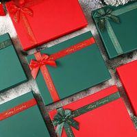 Venta al por mayor de lujo de embalaje de regalo de Navidad de lujo de Navidad caja de Navidad de lujo mate laminado esponja de cartón corrugado para crema de ojos