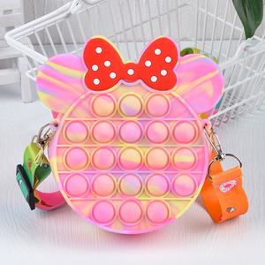 <span class=keywords><strong>Borsa</strong></span> a Tracolla per Bambini con Motivi <span class=keywords><strong>Minnie</strong></span> e Mickey in Silicone, <span class=keywords><strong>Borsa</strong></span> Giocattolo Antistress - Product Image 6