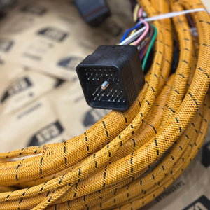 2324561 2324562 2766804 232-4561 232-4562 276-6804 Faisceau de câblage pour pièces de machines de construction Faisceau de câblage moteur 980H - Product Image 1