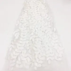网纱蕾丝花边面料大叶形纯白色服装连衣裙蕾丝刺绣织带