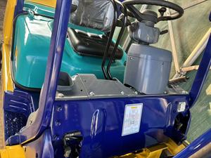 Chariot élévateur d'occasion de marque japonaise mécanique 2.5 Tonnes 3 Tonnes 4 Tonnes 6 Tonnes 7 Tonnes komatsu GPL Gaz Diesel Personnalisable - Product Image 5