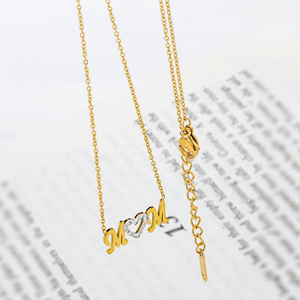 Gioielli di moda festa della <span class=keywords><strong>mamma</strong></span> regalo in acciaio inossidabile placcato oro lettera iniziale amore zircone <span class=keywords><strong>mamma</strong></span> nome collana - Product Image 3