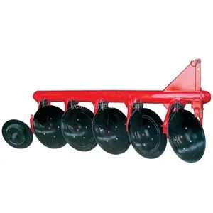 Tractor equipped with heavy duty round pipe disc plough Thailand southeast Asia agricultural disc plough