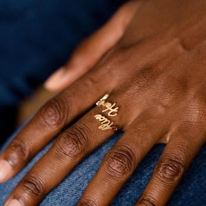 Nouvelle bague double nom personnalisée en acier inoxydable bague personnalisée plaquée or cadeaux d'anniversaire <span class=keywords><strong>de</strong></span> Noë<span class=keywords><strong>l</strong></span> pour les amoureux et les amis - Product Image 4