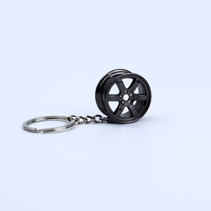 Porte-clés créatif en métal en forme de moyeu de roue de voiture modifié, pendentif de pneu, souvenirs, cadeaux, porte-clés de voiture en métal, vente en gros - Product Image 6