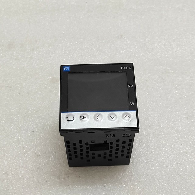 Pxf4 Temperature Controller Pxf4acy2-fvy0t 100-240v 48x48 Mm Brand New, Original Product with a One-year Warranty