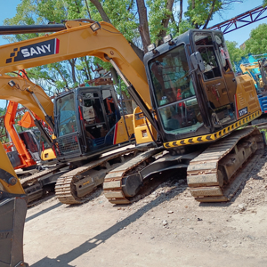 Excavadora Hidráulica Usada SANY SY75C (SY135C/SY215C) de 7 Toneladas, Alta Eficiencia, Certificación CE, Bomba Hidráulica y Caja de Cambios en Buen Estado - Product Image 1