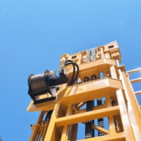 Foreuse hydraulique mobile pour puits, machine de forage de puits d'eau, équipement de forage de nappes phréatiques