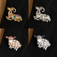 Broche Rétro Animal Mouton en Alliage avec Strass Colorés et Perles, Épingle Chèvre, Accessoire de Costume Léger et Luxueux