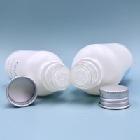 Botella Cosmética de Alta Calidad de 120 ml, Botella Redonda de Vidrio Blanco con Tapa de Rosca