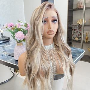 Perruques synthétiques à dentelle frontale résistantes à la chaleur, blond ombré avec mèches brunes, 22 pouces, longues et ondulées naturelles pour femmes - Product Image 4