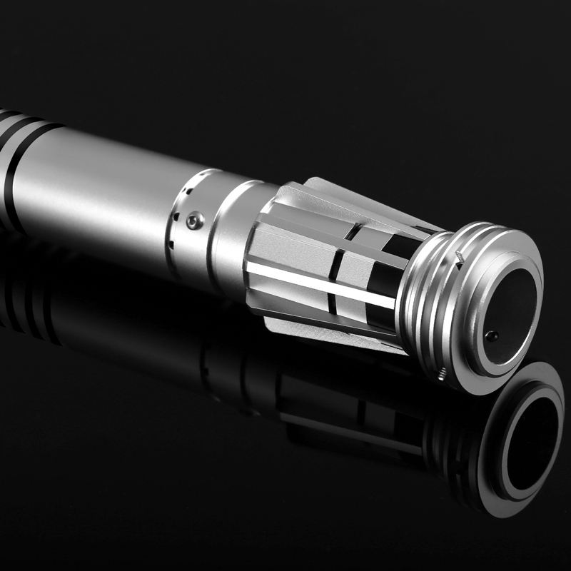 พิกเซล hilt สีเงิน