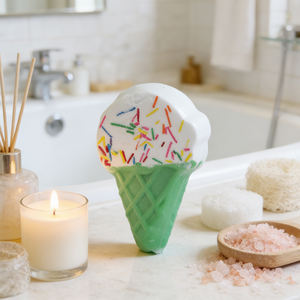 Bombe de bain en forme de <span class=keywords><strong>cornet</strong></span> de crème glacée personnalisée en usine |   Bombes de bain effervescentes en gros pour enfants |   Boules effervescentes pour la douche <span class=keywords><strong>bio</strong></span> en gros OEM/ODM - Product Image 3