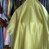 Organza liquide brillant 100% polyester de haute qualité, prix de gros abordable, plusieurs couleurs, tissu organza pour robe