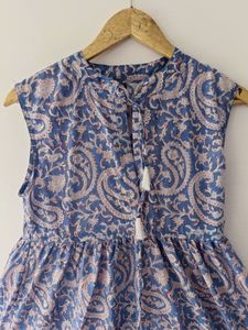 Diseño personalizado sin mangas de las señoras de impresión floral elegante casual vestidos de verano disponibles a precio al por mayor - Product Image 4