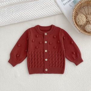 Nouveau cardigan en coton tricoté à la main avec bordure à bulles et col simple boutonnage pour bébés garçons et filles, collection automne-hiver 2026 – <span class=keywords><strong>Pull</strong></span> côtelé - Product Image 3