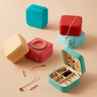 Boîte de rangement pour bijoux de voyage en cuir PU simple avec fermeture éclair et doublure en velours, personnalisable avec logo, best-seller transfrontalier