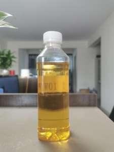 Olio per Lavorazione dei Metalli Raffinato, Lubrificante Resistente all'Ossidazione e di Lunga Durata per Torni CNC, Macchinari Industriali di Fresatura - Product Image 3