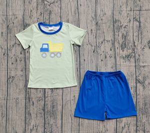 Conjuntos de Ropa para Bebés Niños al por Mayor: Camiseta y Pantalones Cortos de Algodón y Spandex con Bordado de Camiones y Coches de la Marca RTS Boutique - Product Image 3
