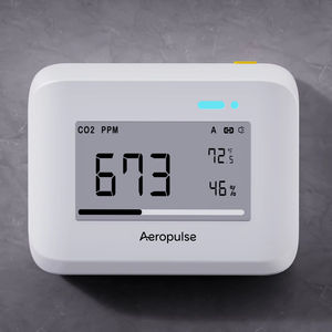צג CO2 Aeropulse High-Performance A200 עם אזעקת קול מדויקת במיוחד |   מדידת פליטות גזי פליטה, טמפרטורה ולחות |   מופעל באמצעות סוללה - Product Image 1