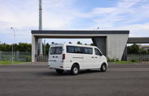 Nouveau Gonow City Transportation Electric Mini Bus Van 11/14 Seater LHD/RHD New Energy Vehicle pour la navette des employés d'usine - Product Image 3