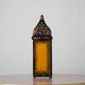 Farol de Hierro Forjado Estilo Vintage Marroquí, Portavelas de Aromaterapia con Vidrio Teñido, Adorno Decorativo Creativo de Estilo Europeo - Product Image 6