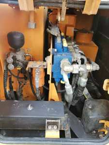 Excavatrice d'occasion SANY SY60C Mini 6 tonnes, pelle hydraulique sur chenilles d'occasion SY75C SY95C en stock pour la vente et la livraison mondiales - Product Image 3