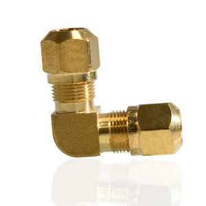 Raccords pneumatiques à compression en <span class=keywords><strong>laiton</strong></span> DOT pour l'assemblage de conduites de frein à air dans les systèmes de camions et de remorques - Product Image 1