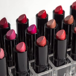 Rouge à lèvres solide personnalisé OEM ODM, végétalien, rouge, sans marque, résistant à l'eau, nude, minéral, mat, longue tenue 24h, tendance, sans cruauté animale - Product Image 3