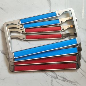 Marco de matrícula de acero inoxidable con diseño personalizado, especificaciones de EE. UU., popular para la personalización de matrículas - Product Image 2