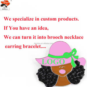 Broche en forme de chapeau de reine rose inspirée des cheveux bouclés, logo personnalisé, couleur, lettre grecque, sororité, fraternité, cadeau de mariage, cristal - Product Image 6