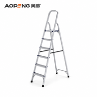 Échelle télescopique pliante en aluminium multi-usages OEM à 6 marches, conforme à la norme EN131, pour les travaux de construction domestique