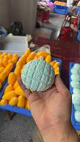 Jouet Squishy Kawaii en forme de Boule d'Ananas, en Mousse à Mémoire de Forme PU à Remontée Lente, Anti-Stress, Jouet Sensoriel, Cadeau Mignon en Forme de Pain pour Enfants et Filles