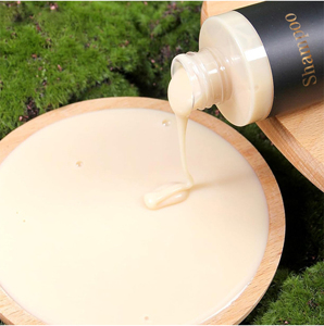 Champú Herbal de Romero Natural OEM Personalizado, Fórmula Antiencrespamiento, Control de Grasa, Crecimiento del Cabello, Nutrición del Cuero Cabelludo Seco - Product Image 5