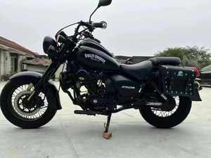 Motocicleta Usada Leke, Estilo Vintage, de Gasolina, Tipo Cruiser, con Velocidad de 80 km/h, Motor de 250cc, Ofrece una Conducción Suave y Potente - Product Image 4
