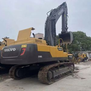 Excavatrice sur chenilles hydraulique Volvo EC480DL de 48 tonnes d'occasion avec moteur Yanmar, modèle 2024, excellent état - Product Image 1