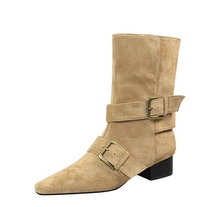 รองเท้าบูทส้นหนาสำหรับผู้หญิง หัวเข็มขัด สายรัดข้อเท้า วัสดุหนังกลับเทียม แฟชั่น รองเท้าบูทหุ้มข้อกลางน่อง - Product Image 4