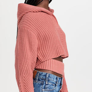 Vente en gros Y2K Pull d'hiver pour femmes Nouveau design Pull à taille en tricot épais avec logo à rayures imprimées sur le devant - Product Image 4