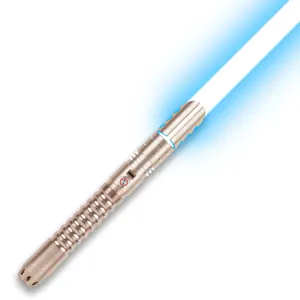 Grosir Lightsaber Dueling Cosplay warna-warni Led Laser berkedip untuk anak-anak bersinar pedang untuk dewasa