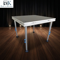 Scène de concert réglable en contreplaqué, plateforme extérieure en aluminium, scène de performance portable à hauteur ajustable pour événements