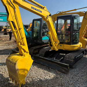 Komatsu PC55, PC40, PC60, petites excavatrices, 5,5 tonnes, 4 tonnes, 6 tonnes, excavatrices sur chenilles d'occasion à vendre. - Product Image 1