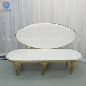 SF210511-34 Lucky goods Bequemer Schnitt Weicher Moderner Stil Mit Leder knöpfen Herzförmiger Sofas tuhl Für Hochzeit - Product Image 4