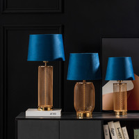 Lampe de chevet de luxe pour hôtel, décoration de bureau, abat-jour bleu élégant haut de gamme, lampes de table en métal doré