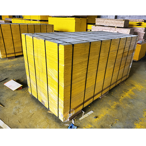 Panneau <span class=keywords><strong>de</strong></span> contreplaqué jaune 3 plis 27mm/21mm en pin/épicéa E1 écologique <span class=keywords><strong>de</strong></span> première qualité, imperméable pour la construction - Product Image 1