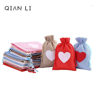 ถุงผ้าลินินรูปหัวใจ QIAN LI ขนาด 15x20 ซม. ถุงใส่ของขวัญงานแต่งงาน หลายสี อุปกรณ์วันวาเลนไทน์ - Product Image 1