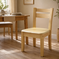 Chaise de salle à manger classique en bois avec dossier en échelle pour les repas en famille et les rassemblements