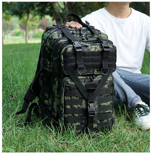 Sac à dos tactique de randonnée et d'escalade en plein air personnalisé, imperméable, 45L, avec système Molle, pour la gym - Product Image 2
